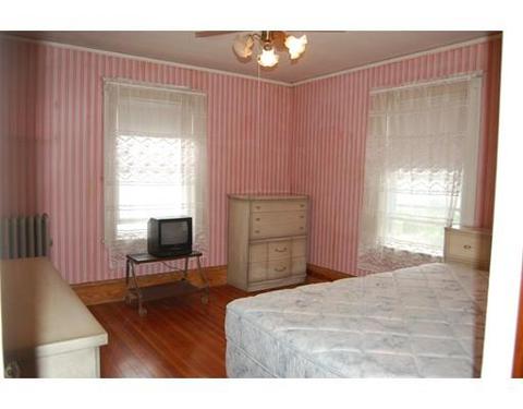 14 Gardner St, Beverly, MA 01915 photo 6