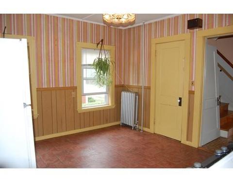 14 Gardner St, Beverly, MA 01915 photo 2