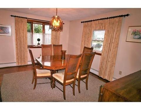 6 Charles St, Danvers, MA 01923 photo 9