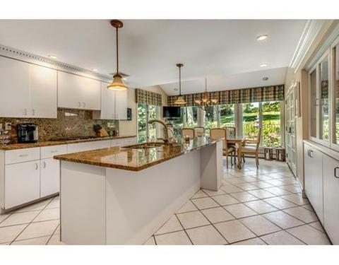 2 Treetops Ln, Danvers, MA 01923 photo 11