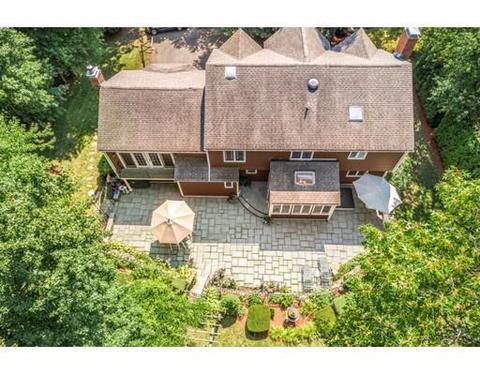 2 Treetops Ln, Danvers, MA 01923 photo 5