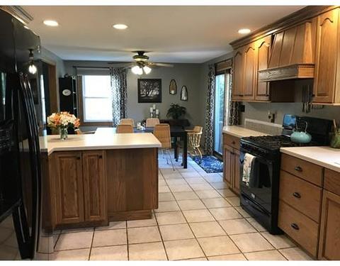 240 Garnet, Springfield, MA 01129 photo 5