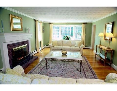 204 Charles St, Hingham, MA 02043 photo 6