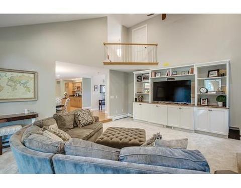 80 Lilah Ln, Reading, MA 01867 photo 13