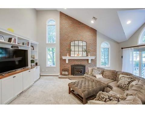 80 Lilah Ln, Reading, MA 01867 photo 12