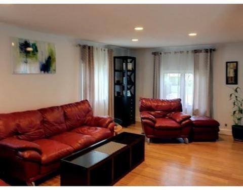 128 Saffron Cir, Springfield, MA 01129 photo 9