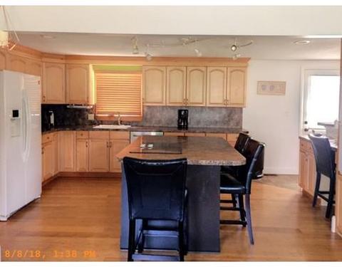 128 Saffron Cir, Springfield, MA 01129 photo 5