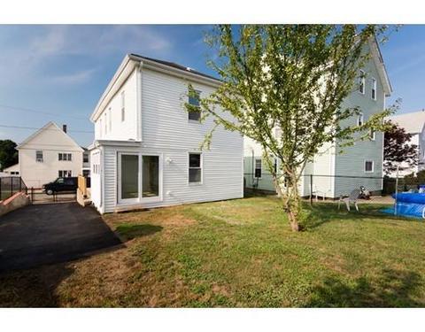 578 Palmer St, Fall River, MA 02721 photo 4
