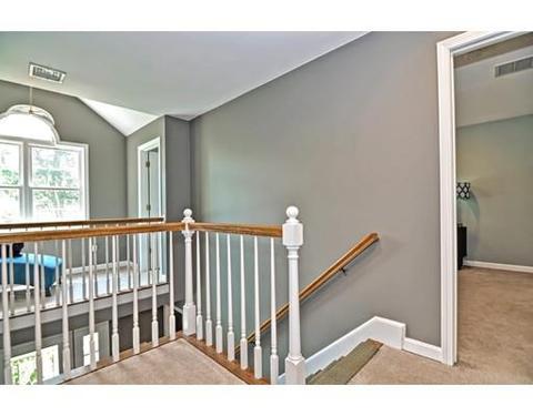 79 Whitins Rd, Sutton, MA 01590 photo 8