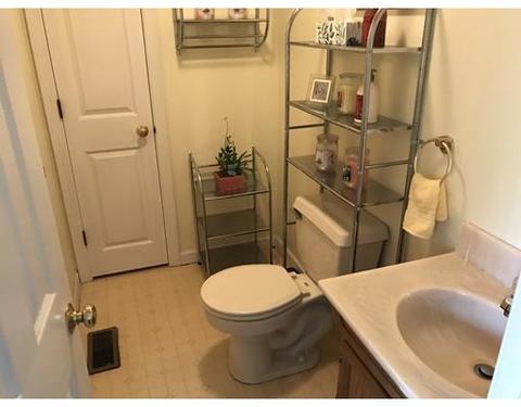 39 Ledgecrest Dr, Worcester, MA 01603 photo 6