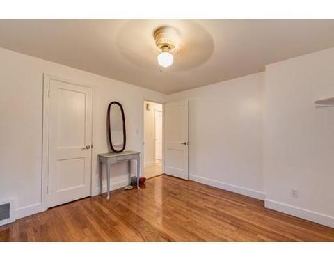 187 Edendale St, Springfield, MA 01104 photo 5
