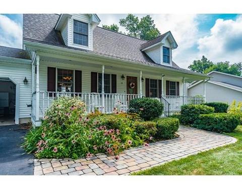 59 Flower St, Springfield, MA 01118 photo 2
