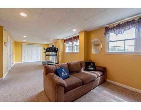 59 Flower St, Springfield, MA 01118 photo 25