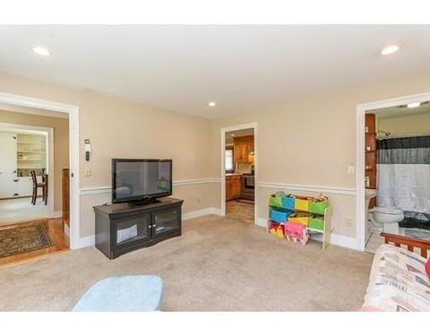 40 Auburn Rd, Millis, MA 02054 photo 14