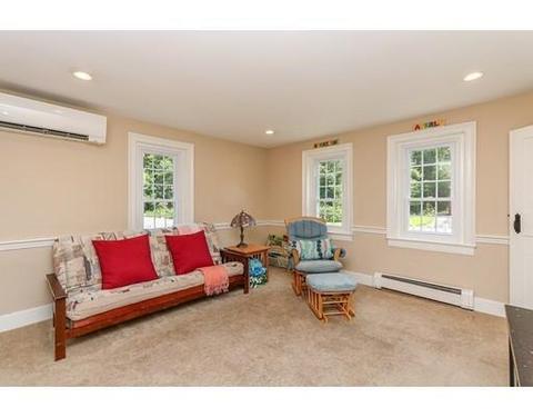 40 Auburn Rd, Millis, MA 02054 photo 13