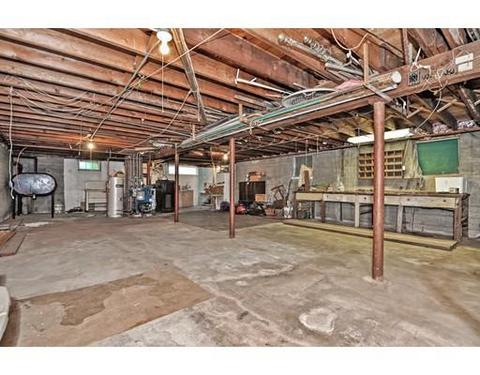 281 Center St, Fall River, MA 02724 photo 28