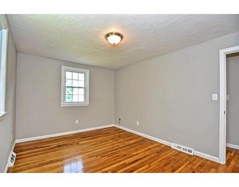 31 Mohawk Path, Bellingham, MA 02019 photo 16