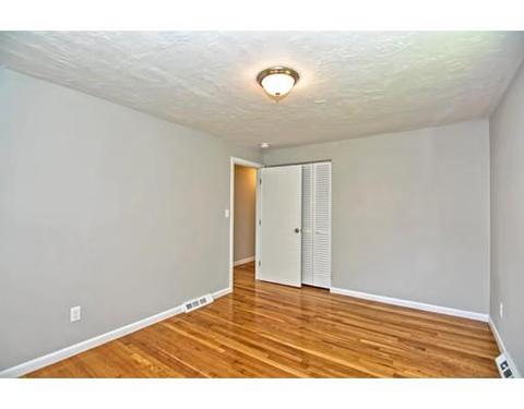 31 Mohawk Path, Bellingham, MA 02019 photo 17