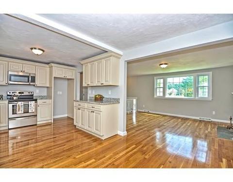 31 Mohawk Path, Bellingham, MA 02019 photo 5