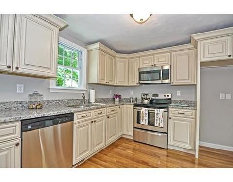 31 Mohawk Path, Bellingham, MA 02019 photo 4
