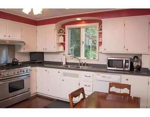 497 Rock St, Fall River, MA 02720 photo 13