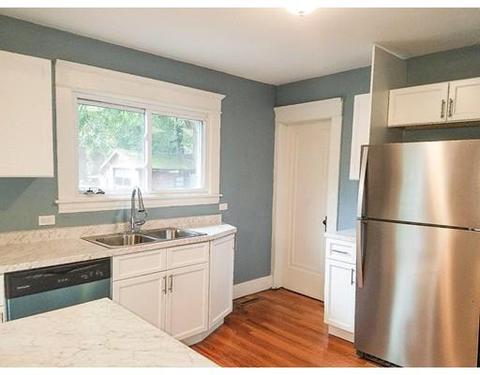 132 Jasper St, Springfield, MA 01109 photo 8