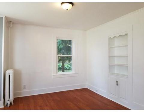 64 Pleasant St, Ware, MA 01082 photo 10