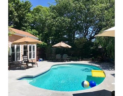 7 Rose Ln, Gloucester, MA 01930 photo 4