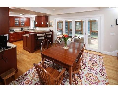 9 Camelot Dr, Hingham, MA 02043 photo 8