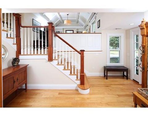 9 Camelot Dr, Hingham, MA 02043 photo 4