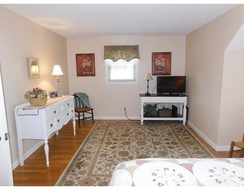 254 Ely Ave, West Springfield, MA 01089 photo 19