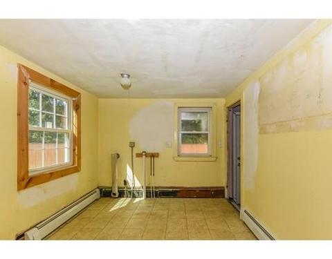 45 Thomas St, Dedham, MA 02026 photo 9