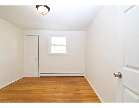 55 Mooreland St, Springfield, MA 01104 photo 17