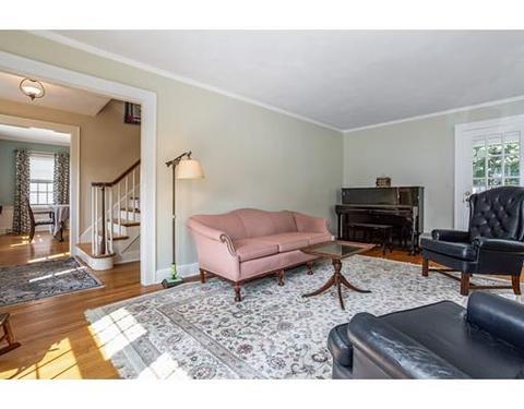 25 Mandalay Rd, Springfield, MA 01118 photo 9