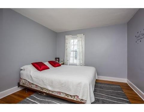 25 Mandalay Rd, Springfield, MA 01118 photo 17