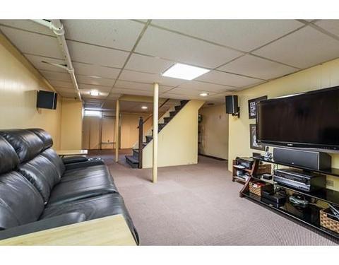 25 Mandalay Rd, Springfield, MA 01118 photo 23