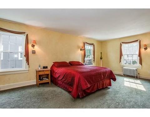 25 Mandalay Rd, Springfield, MA 01118 photo 13