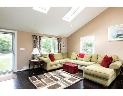 211 Arrowhead Dr, Barnstable, MA 02601 photo 4