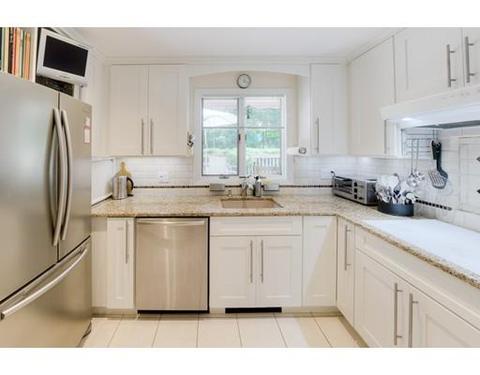 11 Dubiel Dr, Worcester, MA 01609 photo 8