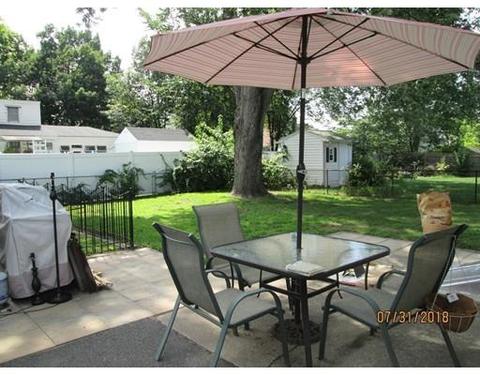 284 Prentice St, Springfield, MA 01104 photo 4