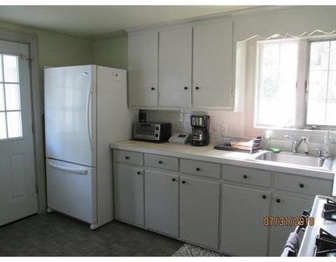 284 Prentice St, Springfield, MA 01104 photo 9