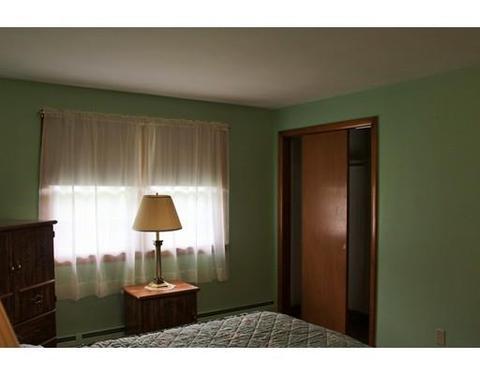 31 Plimpton Ave, Sturbridge, MA 01566 photo 16