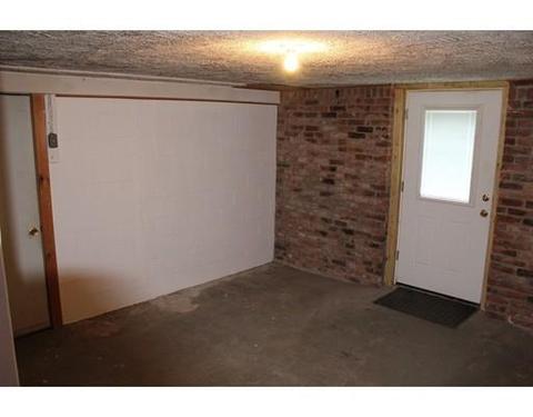 31 Plimpton Ave, Sturbridge, MA 01566 photo 18