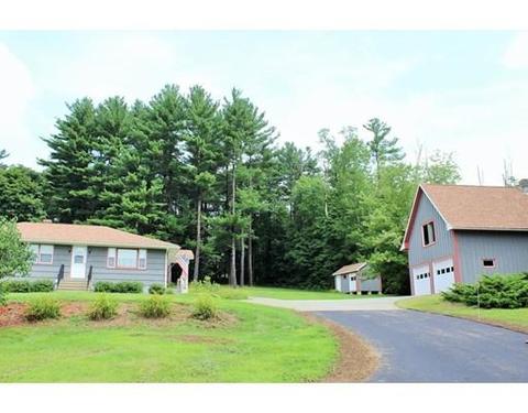 31 Plimpton Ave, Sturbridge, MA 01566 photo 2