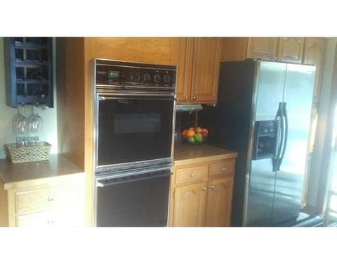 558 Valentine St, Fall River, MA 02720 photo 4