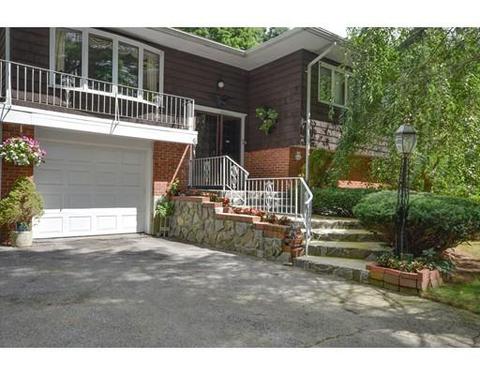 2 Wakeland Rd, Dover, MA 02030 photo 2
