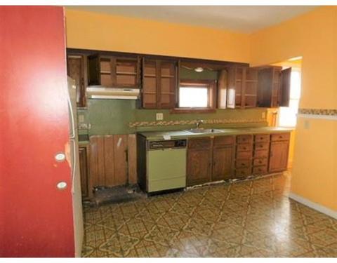 16 Sachem St, Springfield, MA 01108 photo 11