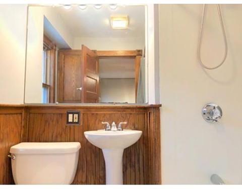 4 Gilmore St, Chicopee, MA 01013 photo 9