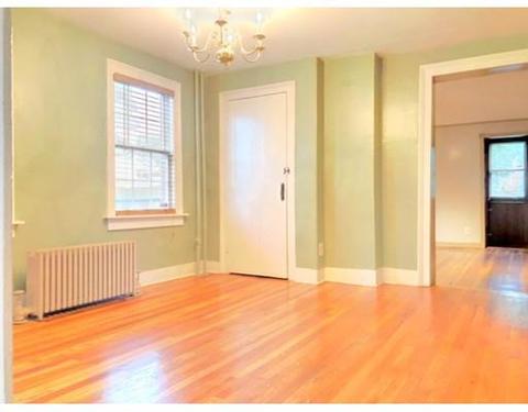 4 Gilmore St, Chicopee, MA 01013 photo 4