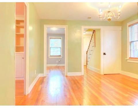 4 Gilmore St, Chicopee, MA 01013 photo 6